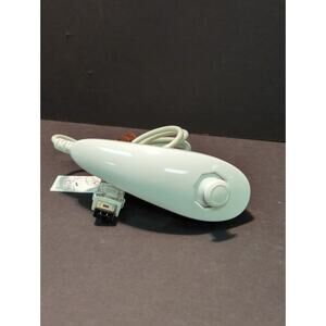 Wii Video Official OEM White Nintendo nunchuck for Nintendo Wii